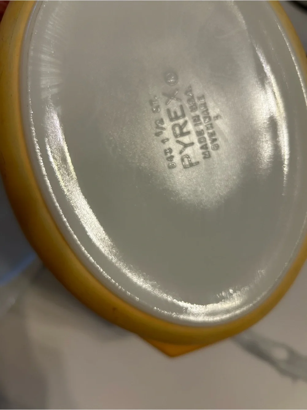 Pyrex vintage usa